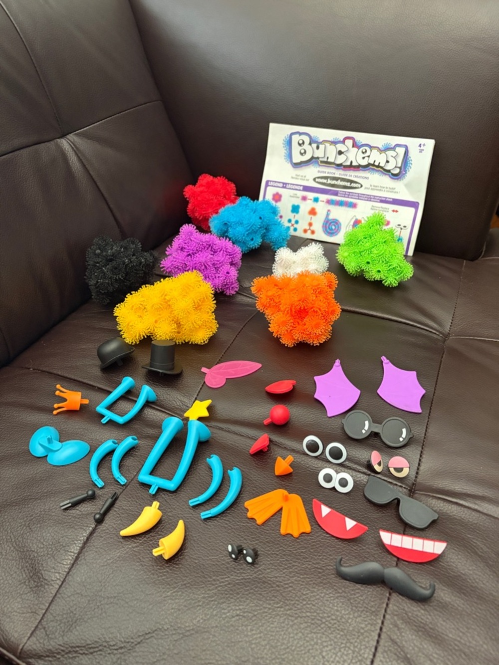 Bunchems! Animal bundle - owl, tiger, monkey, bird and car.